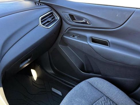 Used 2024 Chevrolet Equinox LT w/ LPO, Floor Liner Package image 31