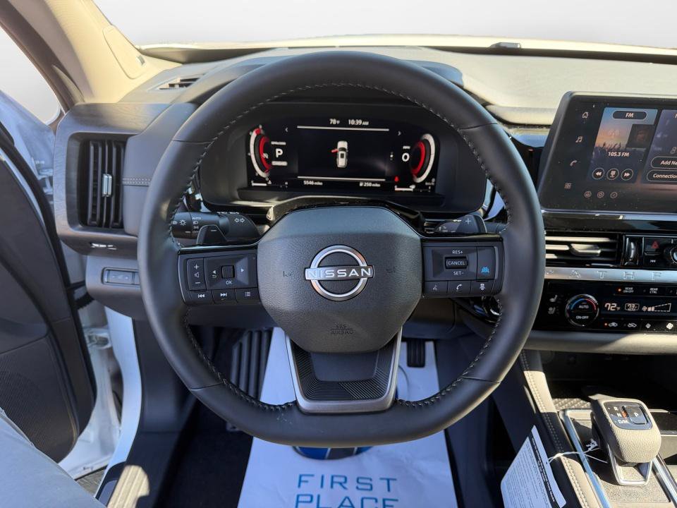 Used 2026 Nissan Pathfinder Platinum w/ Cargo Package FWD image 10