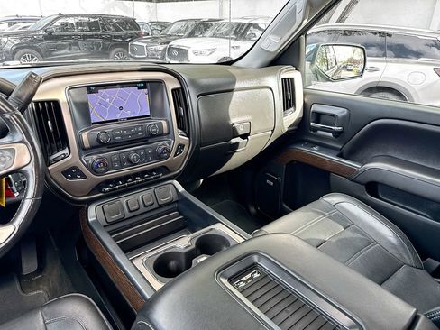 Used 2018 GMC Sierra 1500 Denali image 26