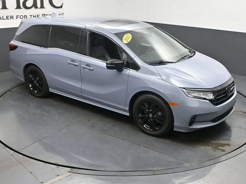 Used 2023 Honda Odyssey Sport image 48