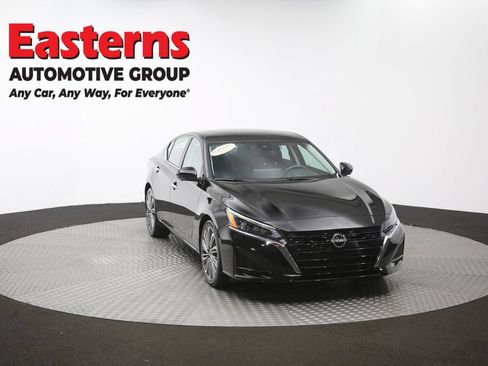 Used 2023 Nissan Altima 2.5 SL FWD image 51