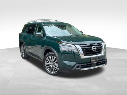 Certified 2025 Nissan Pathfinder SL w/ SL Premium Package