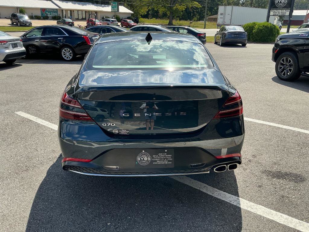 Used 2022 Genesis G70 2.0T w/ Prestige Package RWD image 5