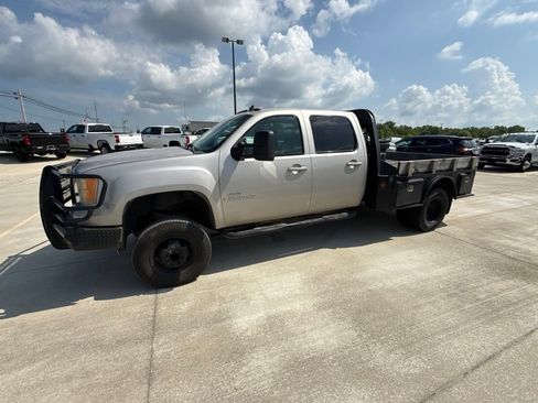 Used 2008 GMC Sierra 3500 SLT w/ Convenience Package AWD/4WD image 1
