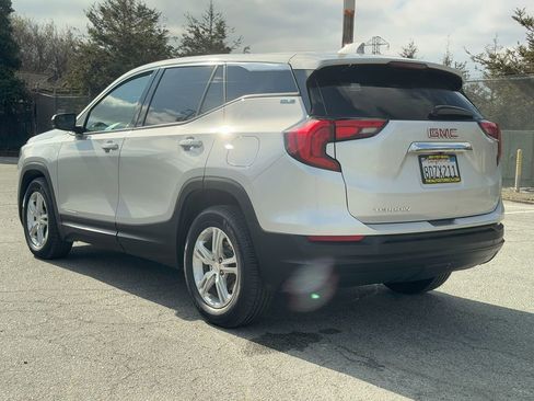 Used 2018 GMC Terrain SLE image 5