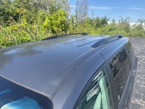 Used 2011 Toyota Sienna LE image 3