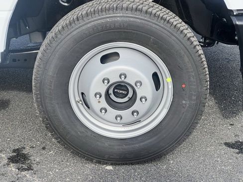 New 2026 Ford F350 XL w/ 360-Degree Camera Package image 7