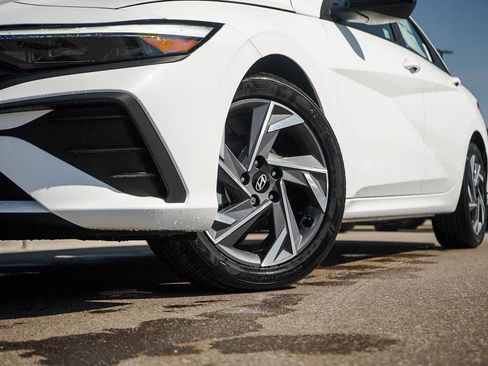 New 2026 Hyundai Elantra Sport FWD image 6