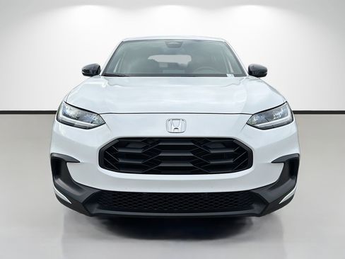 Used 2023 Honda HR-V Sport image 8