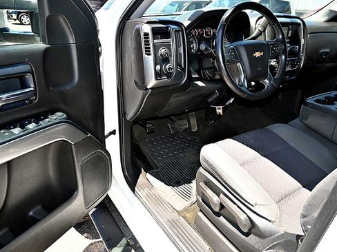 Used 2014 Chevrolet Silverado 1500 LT AWD/4WD image 18