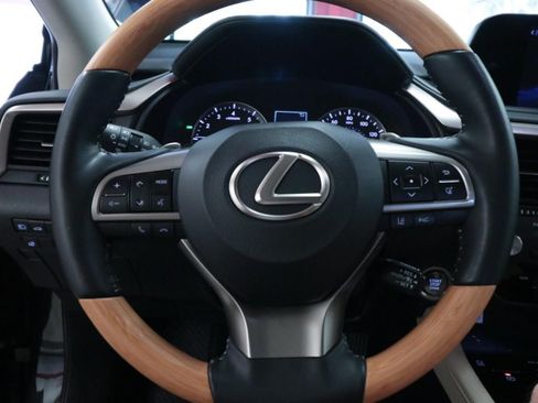 Used 2022 Lexus RX 350 FWD w/ Premium Package image 16