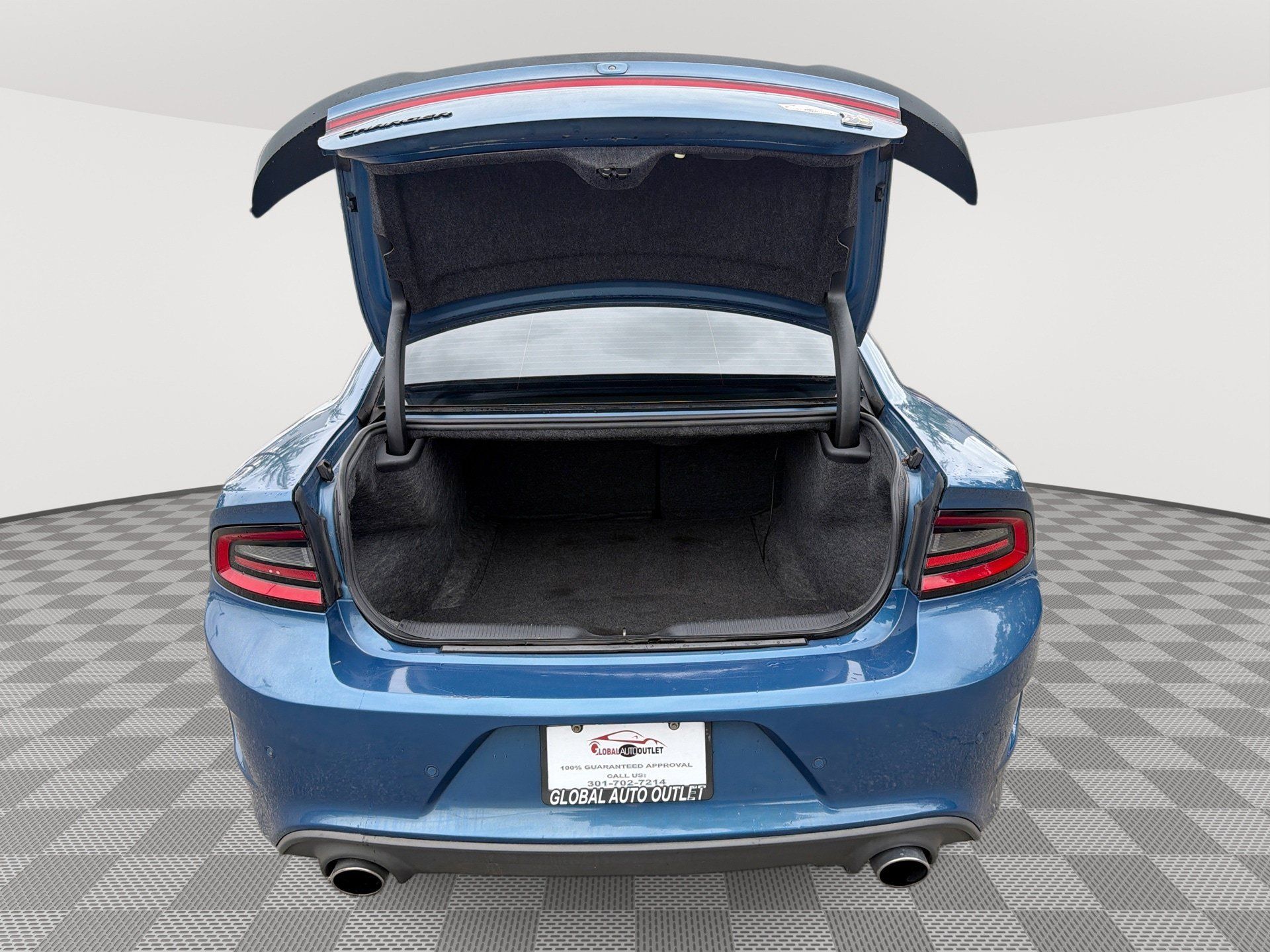 Used 2020 Dodge Charger Scat Pack RWD image 21