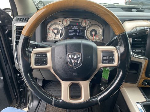 Used 2015 RAM 2500 Longhorn w/ Convenience Group image 18