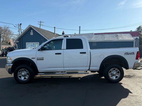 Used 2018 RAM 2500 Tradesman w/ Chrome Appearance Group image 2