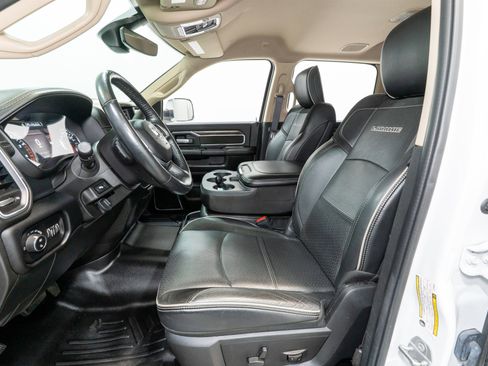 Used 2020 RAM 2500 Laramie image 15