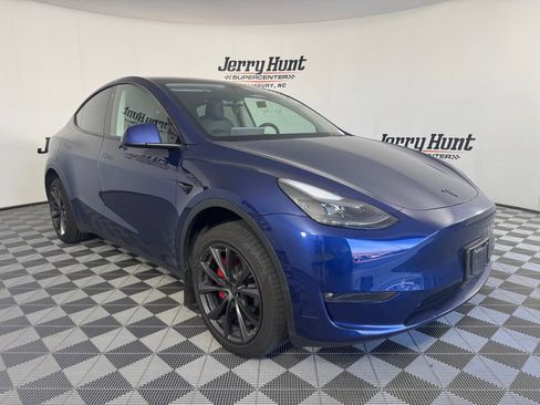 Used 2023 Tesla Model Y Performance AWD/4WD image 5