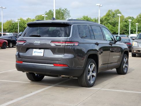 New 2026 Jeep Grand Cherokee L Limited AWD/4WD image 4