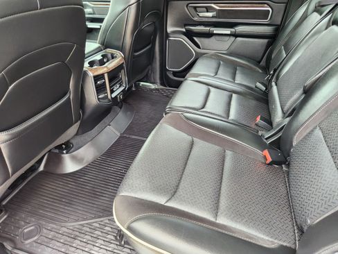 Used 2019 RAM 1500 Laramie RWD image 33