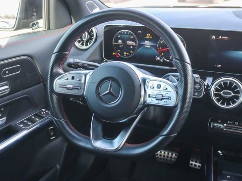 Used 2021 Mercedes-Benz GLA 250 4MATIC image 22