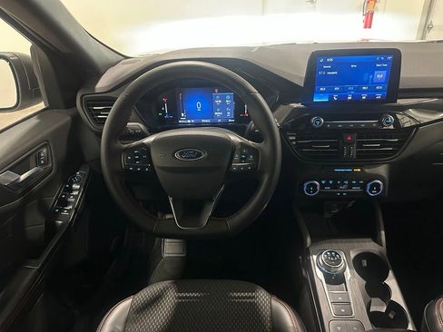 Used 2025 Ford Escape ST-Line FWD image 37
