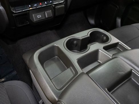 Used 2020 Chevrolet Silverado 1500 Custom w/ Custom Value Package image 21