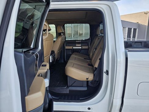 Used 2022 Ford F250 Lariat w/ Lariat Ultimate Package image 17