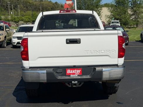 Used 2020 Toyota Tundra Limited w/ Truck Exterior Package image 25
