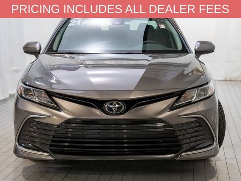 Certified 2021 Toyota Camry LE FWD image 2