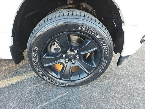 Used 2024 RAM 1500 Big Horn image 10