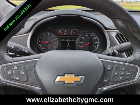 Used 2020 Chevrolet Malibu LS FWD image 23