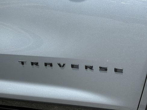 New 2026 Chevrolet Traverse RS FWD image 7