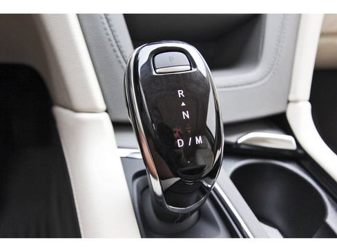 New 2026 Cadillac XT5 Premium Luxury w/ Driver Assist Package FWD image 19