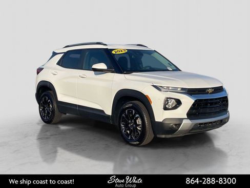 Used 2023 Chevrolet TrailBlazer LT AWD/4WD image 1