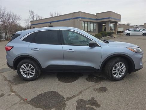 Certified 2022 Ford Escape SE w/ Convenience Package image 12