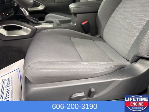 Used 2024 Nissan Frontier SV w/ SV Convenience Package image 32