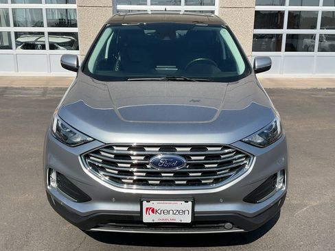 Used 2023 Ford Edge Titanium AWD/4WD image 2