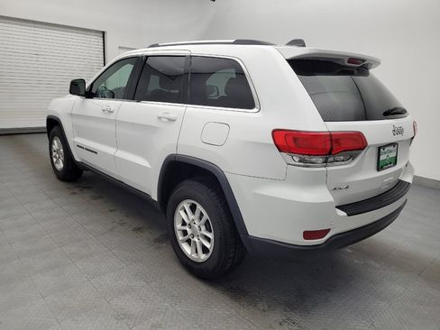 Used 2018 Jeep Grand Cherokee Laredo image 3
