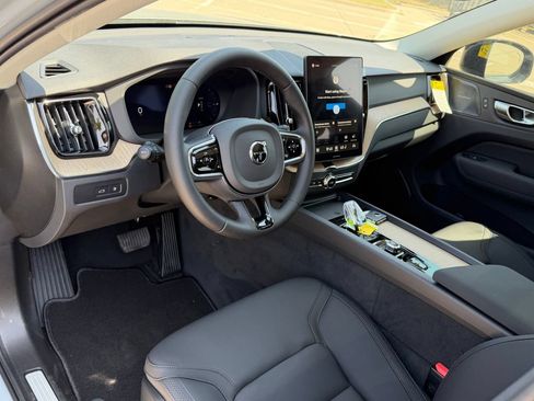New 2026 Volvo XC60 T8 Plus w/ Protection Package Premier AWD/4WD image 11