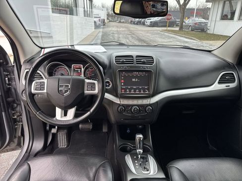 Used 2017 Dodge Journey GT w/ Driver Convenience Group image 19