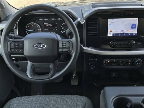 Used 2023 Ford F150 XLT AWD/4WD image 12