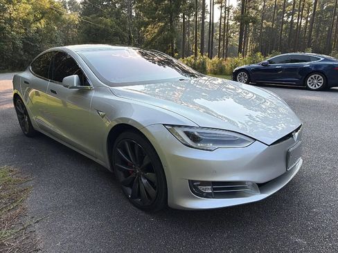 Used 2017 Tesla Model S P100D AWD/4WD image 7