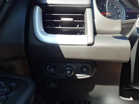 Used 2021 GMC Terrain SLT AWD/4WD image 13