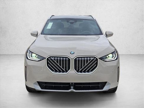 Used 2026 BMW X3 xDrive30 w/ Convenience Package image 2