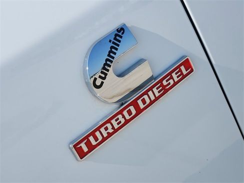 Used 2024 RAM 2500 Laramie w/ Safety Group image 13