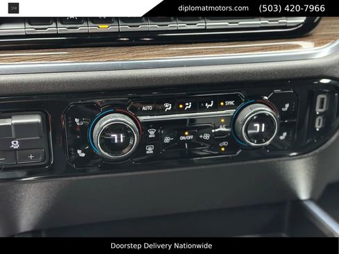 Used 2024 Chevrolet Silverado 1500 LT Trail Boss w/ Protection Package image 27