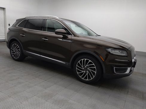 Used 2019 Lincoln Nautilus Reserve image 11