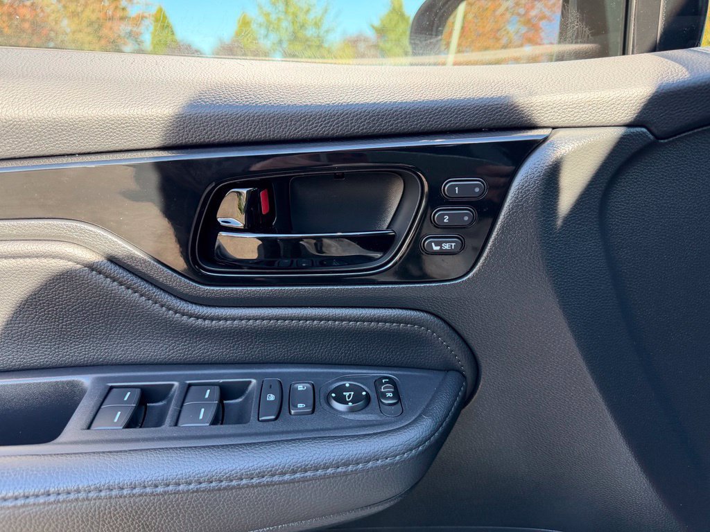 Used 2021 Honda Odyssey Touring image 13