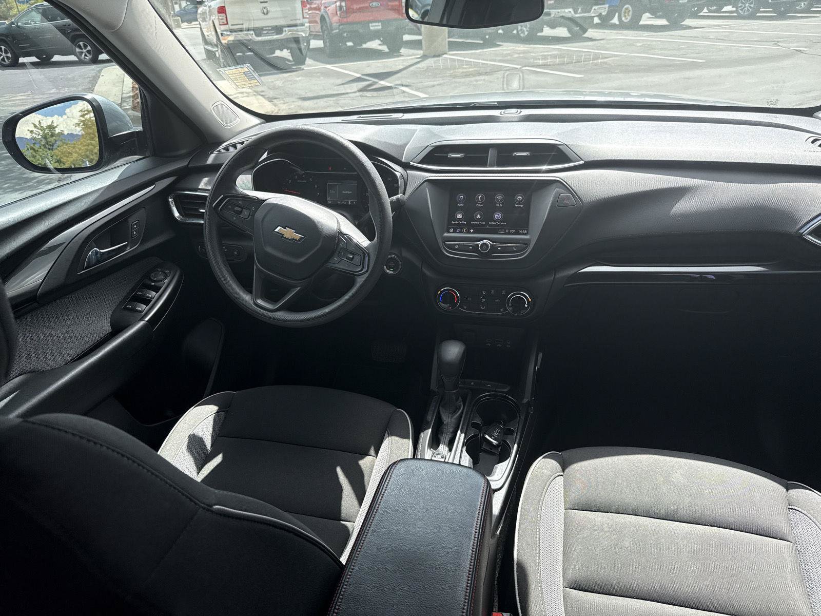 Used 2023 Chevrolet TrailBlazer LT FWD image 19