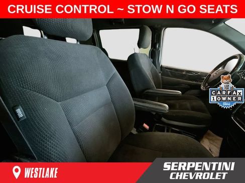 Used 2016 Dodge Grand Caravan SE FWD image 27