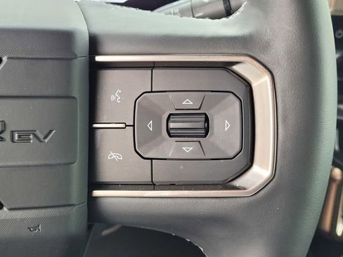New 2025 GMC Hummer EV 2X AWD/4WD image 17